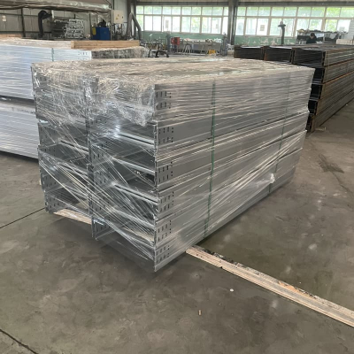 Anpassung der Aluminium-Kabelrinne