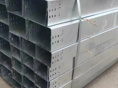 Kabelschalen im Freien