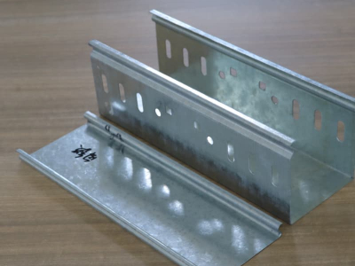 Selbstverriegelte Kabelschale