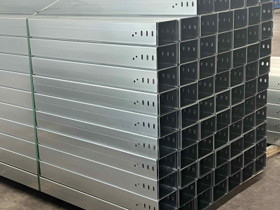 Kabelrinne aus feuerverzinktem Blech