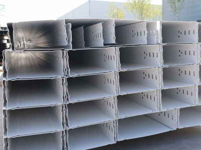 Feuerbeständiger Brückenrahmen