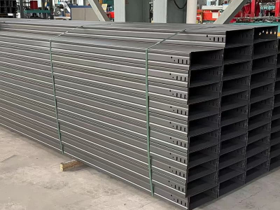 Feuerfester und korrosionsbeständiger Brückenrahmen aus Verbundwerkstoff