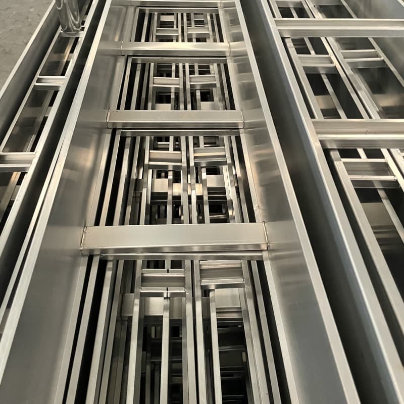 Kabelrinne aus Aluminiumlegierung Kabelrinne aus Aluminiumlegierung