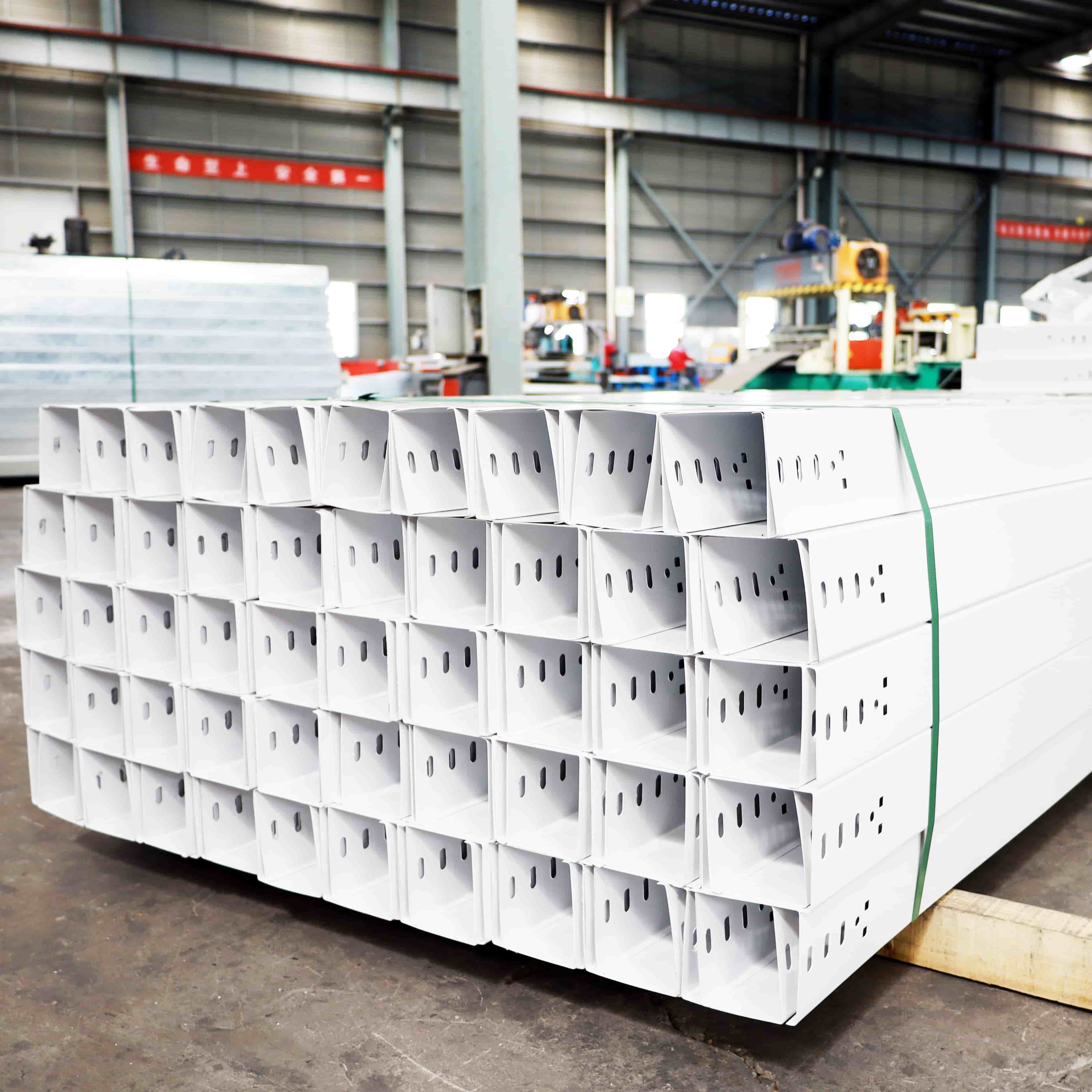 Spannweite der Kabelrinne