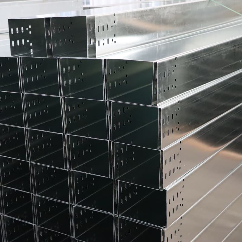 Kabelrinne und Kabelleiter